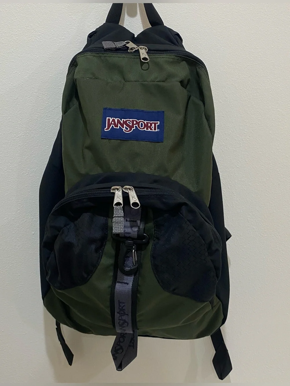 Jansport Big Backpack Green Black Water Bottle Style 43479 School College